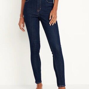 NWT Old Navy Wow Super-Skinny Jeans - 6 Short